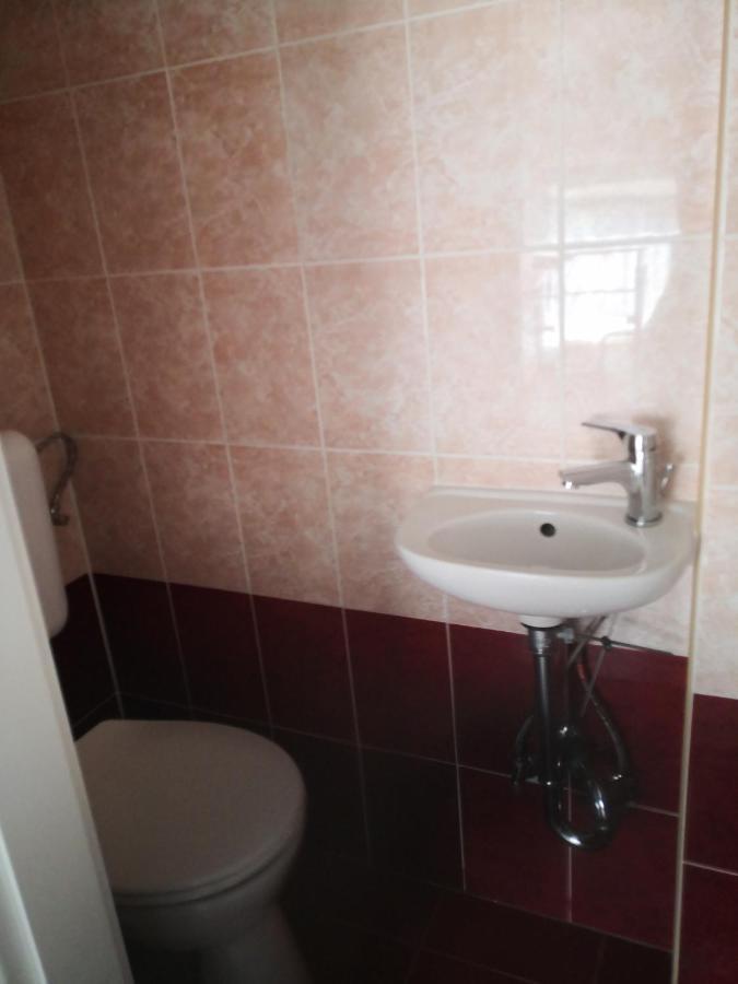 Kupola Apartman Szeged Exterior foto